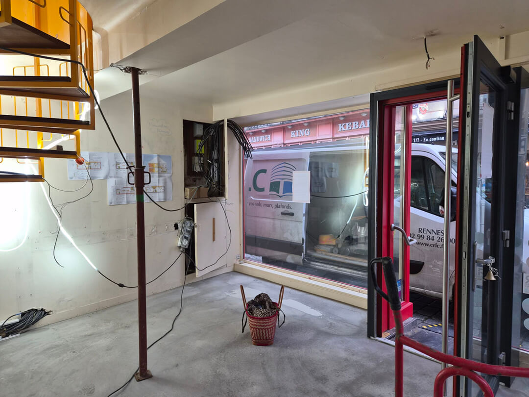 Ambiance de chantier &agrave; la librairie LA COURTE ECHELLE